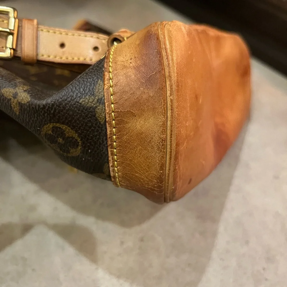 Authentic Louis Vuitton montsouris PM monogram backpack - Picture 10 of 11